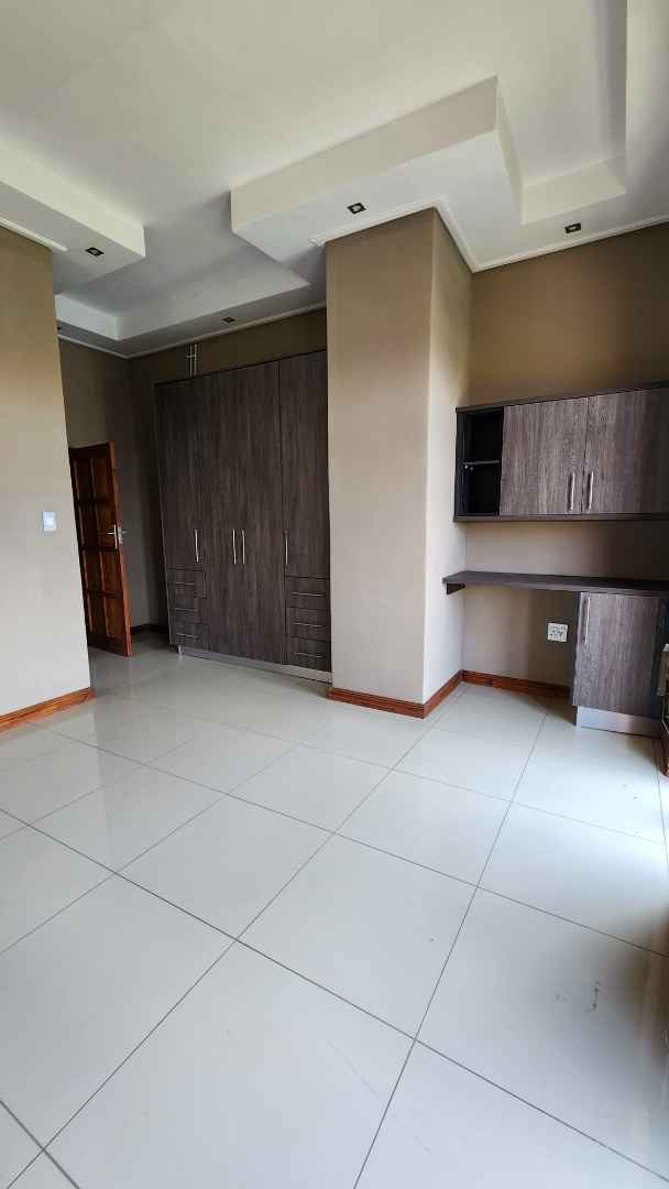 3 Bedroom Property for Sale in Ifafi North West